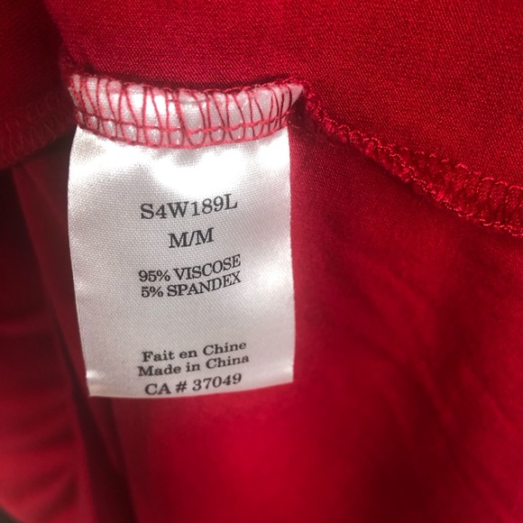 4 for 25$ San Francisco | Red Camisole Cami Tank Top. Size Medium. - Picture 5 of 5